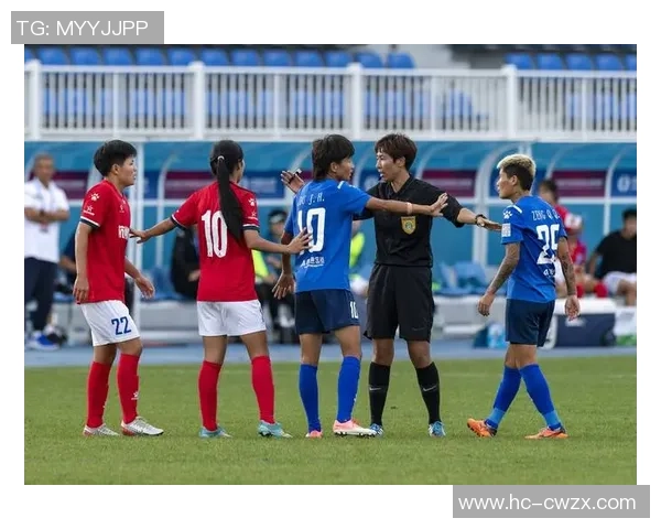 赛后分析：杭州足球队与南京足球队实力对比及比赛亮点回顾